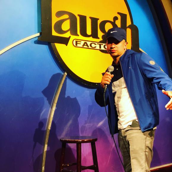 Meet your Posher, Gilbert - Picture 1 of 1